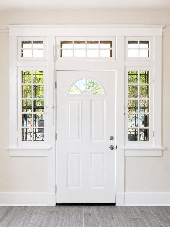 1614 Industry St - Photo 5 of 7