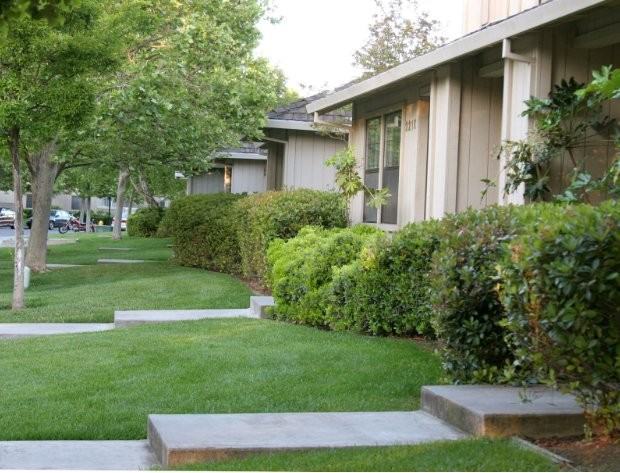 1600 Brisa Villas - Photo 2 of 19