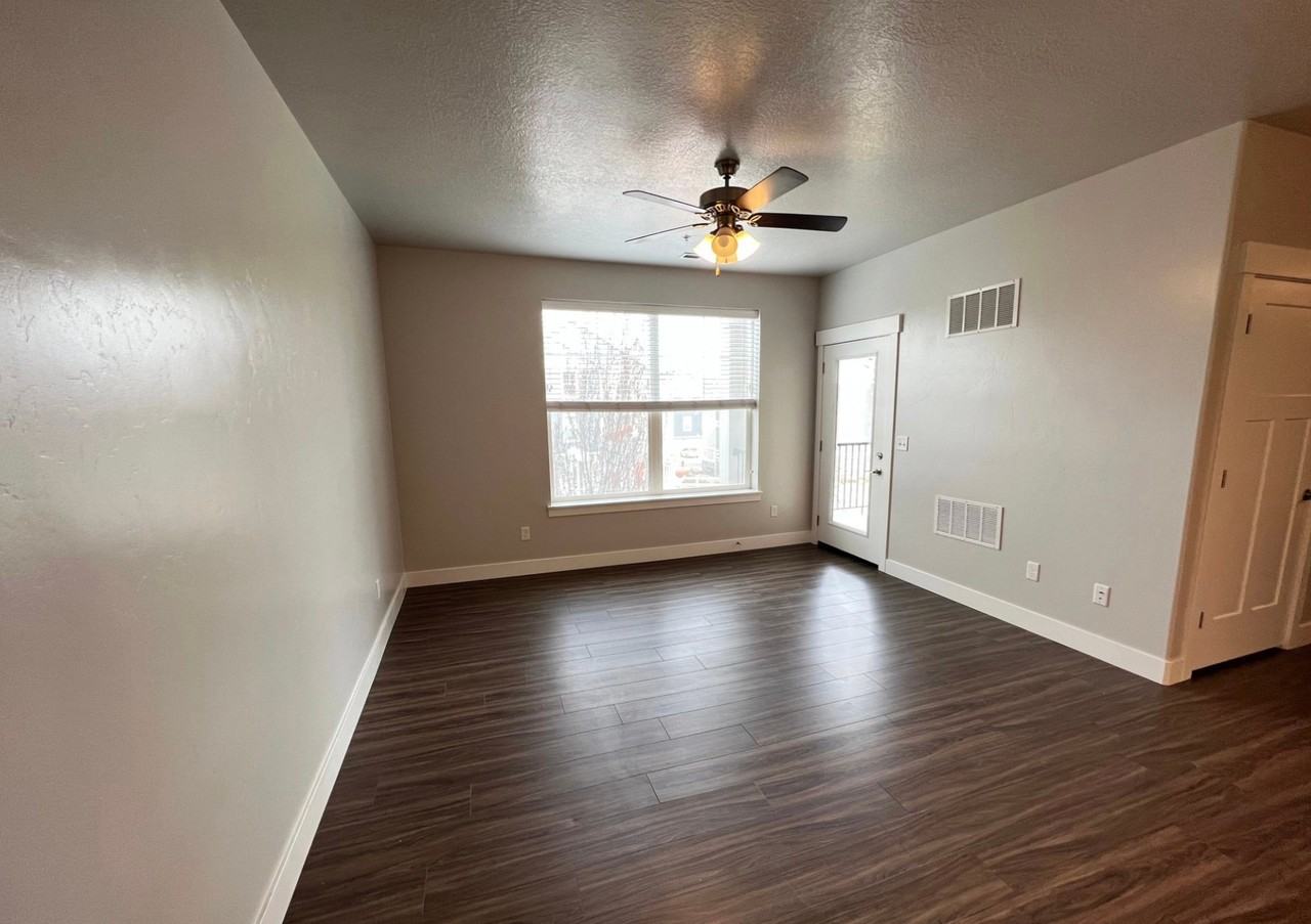 14659 S Bloom Dr #L101 - Photo 5 of 14