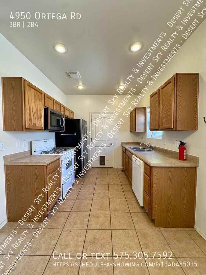 4950 Ortega Rd - Photo 6 of 24