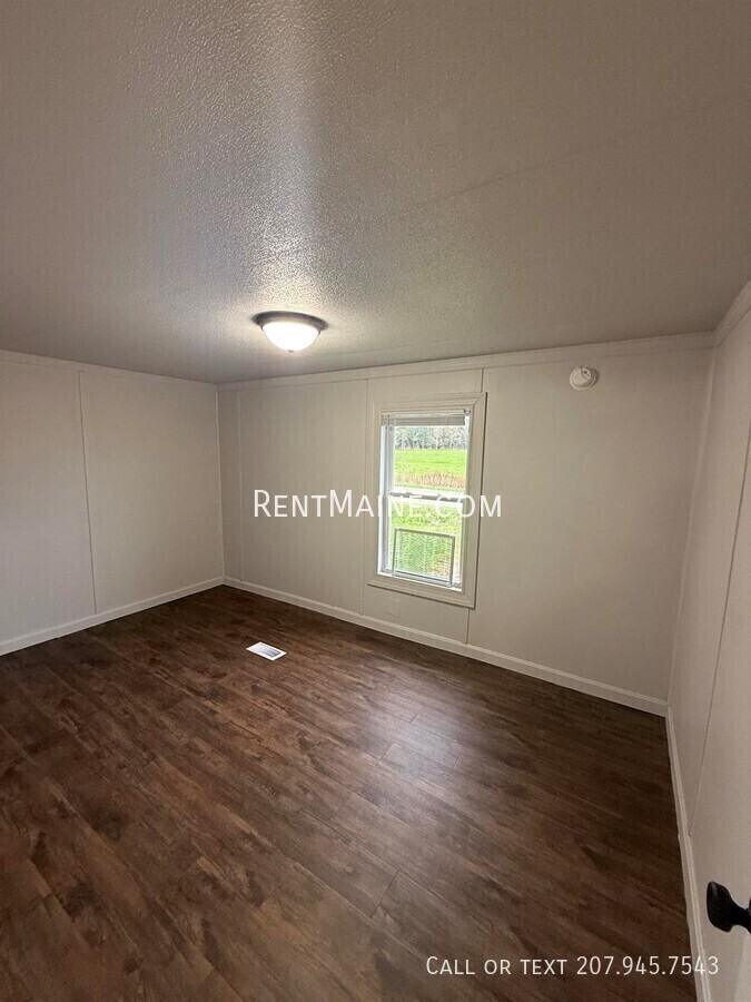 54 Pond Rd - Photo 5 of 13