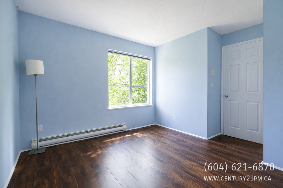 10668 Crestview Gardens #308 - Photo 7 of 16