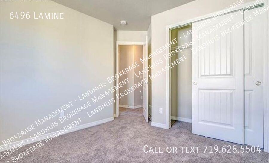 6496 Lamine Dr - Photo 5 of 16