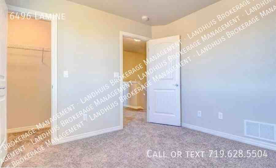 6496 Lamine Dr - Photo 6 of 16