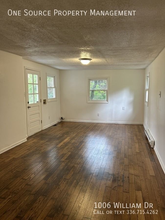 1006 William Dr - Photo 2 of 13