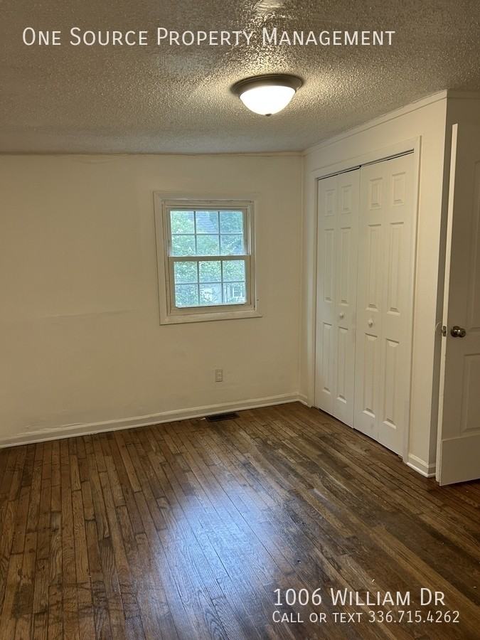 1006 William Dr - Photo 4 of 13