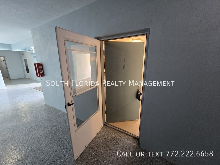 950 S Kanner Hwy #B4 - Photo 3 of 16