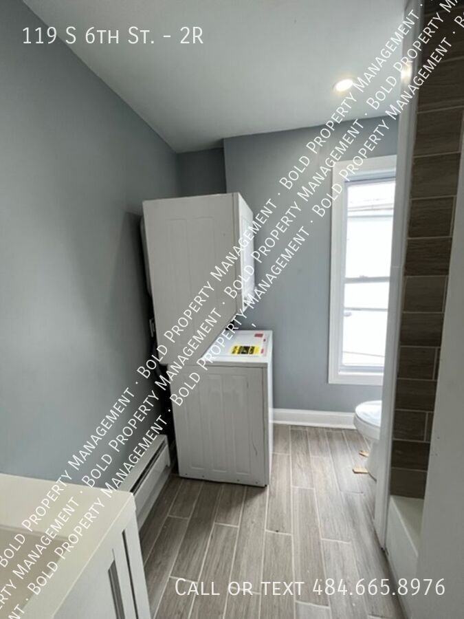 119 S 6th St #2R - Photo 4 of 7