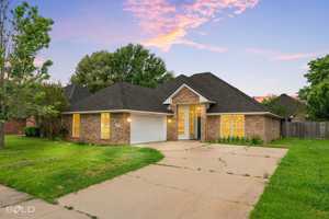 featured image of 6021 Whitney Dr