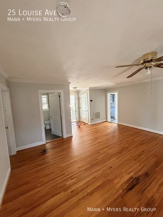 25 Louise Ave - Photo 2 of 14