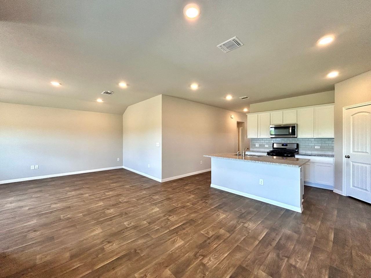 13613 Rebecca Latimer Rd - Photo 6 of 28