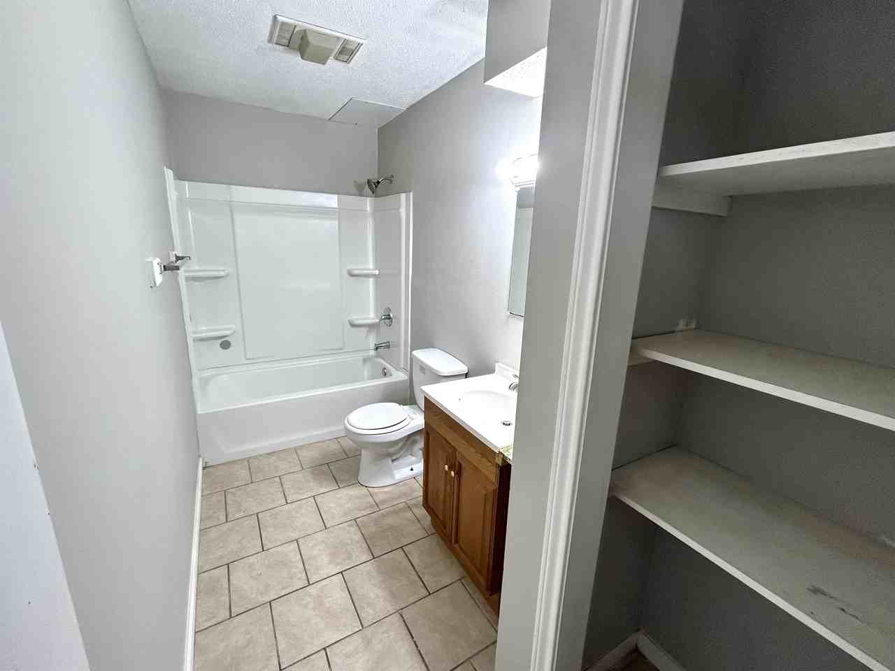 1924 Tusa Dr #B - Photo 7 of 9