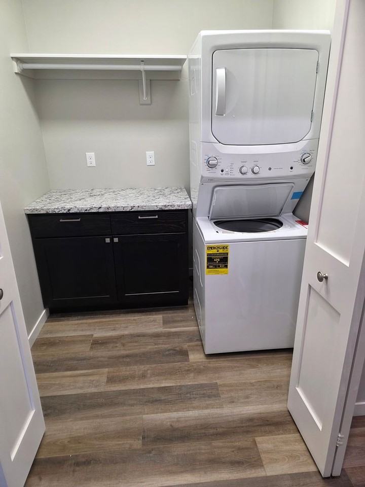 1004 N 7th St #A - Photo 2 of 12