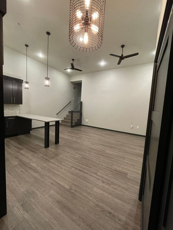 403 W Norfolk Ave #205 - Photo 2 of 24