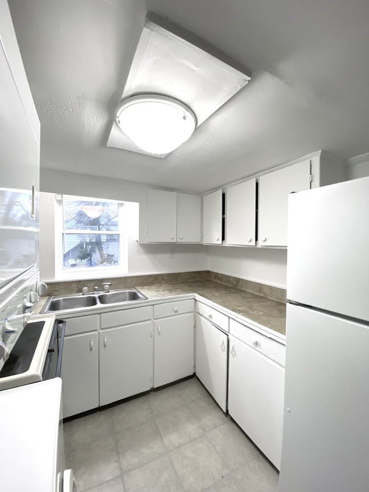 314 Glyndon Ave #1 - Photo 5 of 12