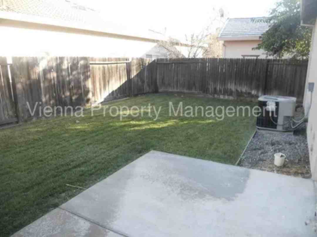 18 Striped Moss Ct #NA - Photo 7 of 10