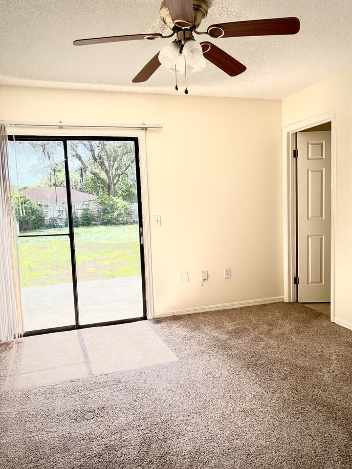 1136 N Tiger Pt #1136 - Photo 7 of 11
