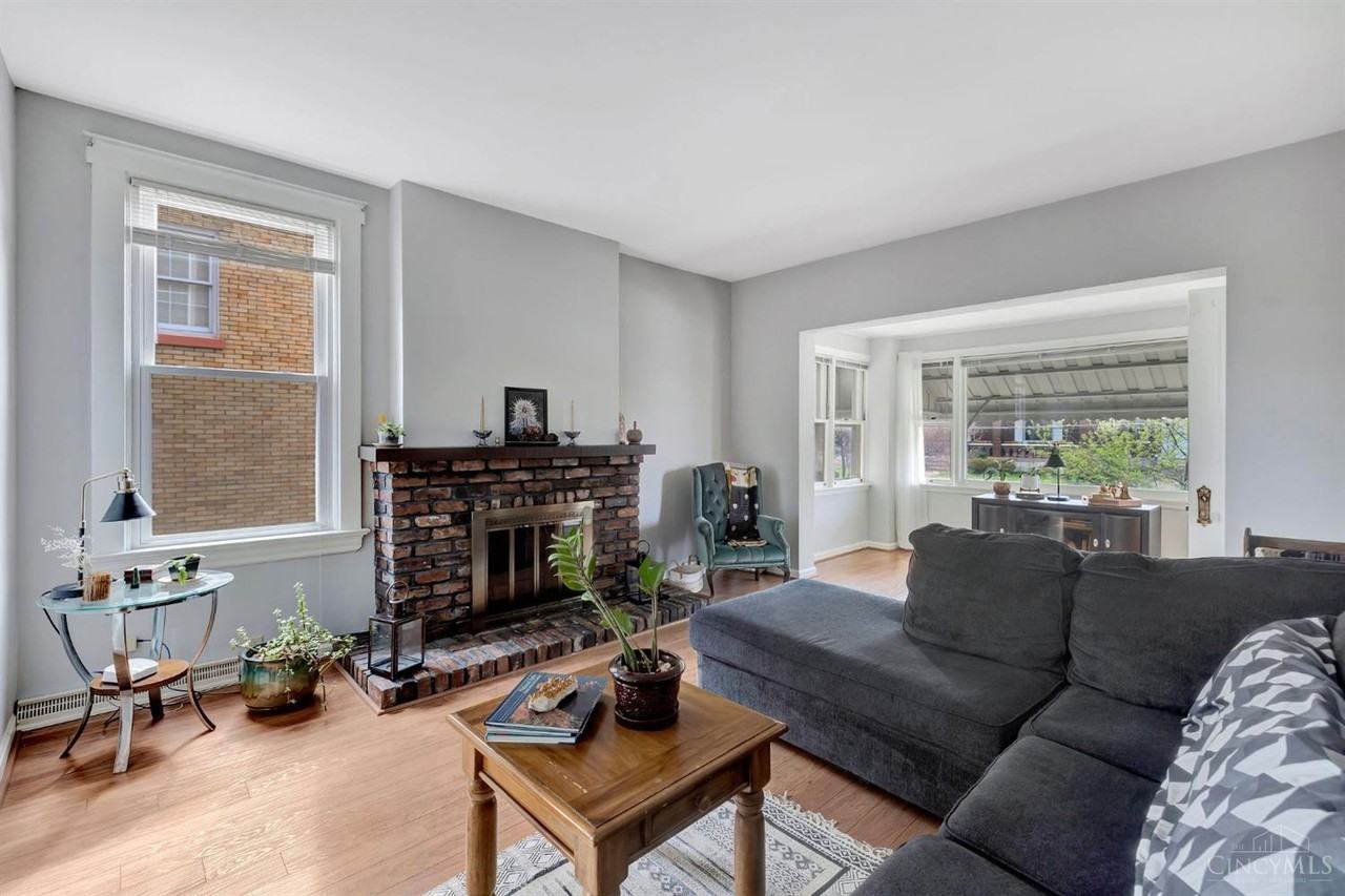 4414 Kemper Ave #1 - Photo 4 of 20