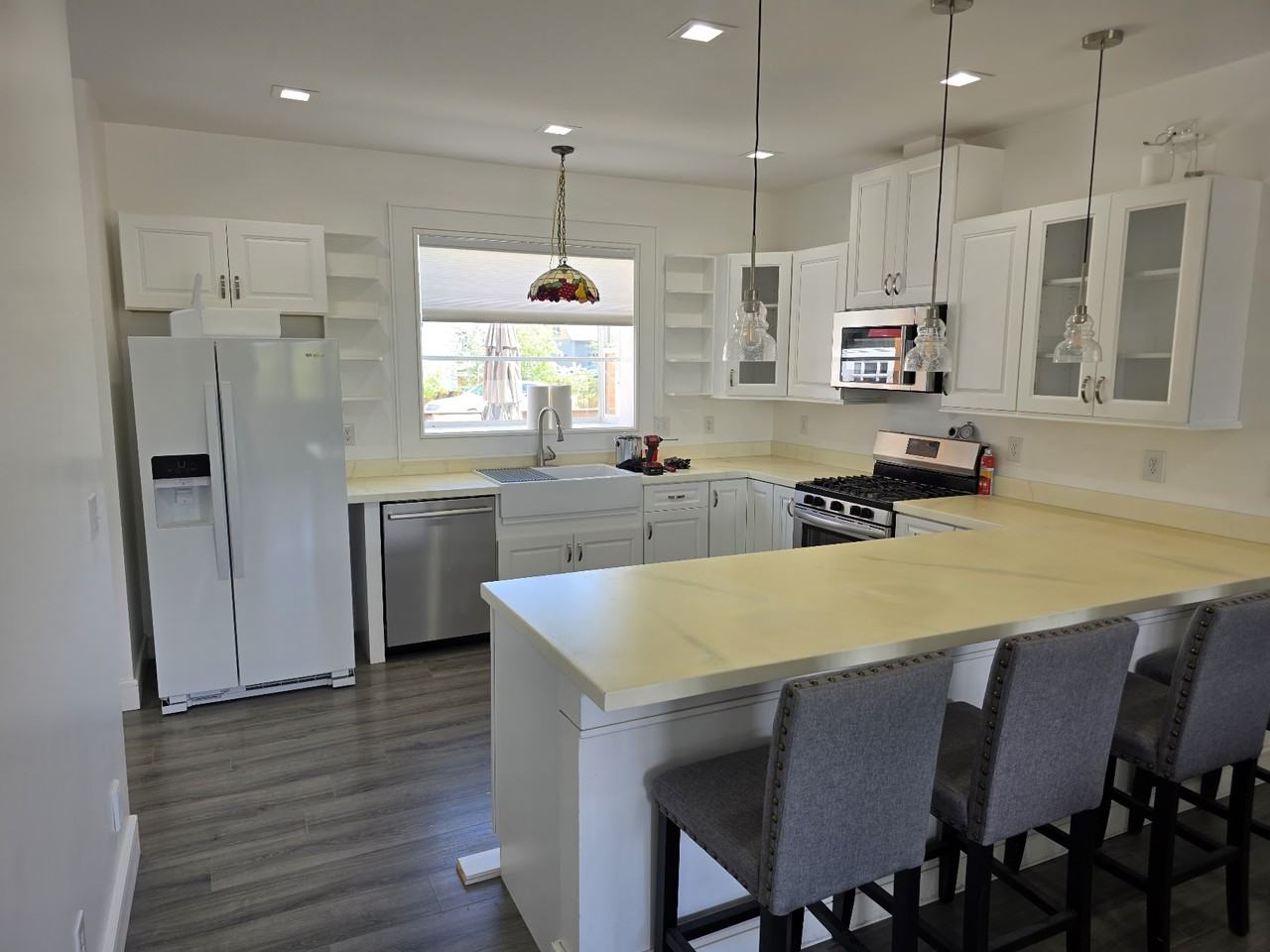 2690 W Graf St #MOMS - Photo 4 of 17
