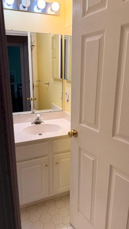 107 Riverwalk Way #107 - Photo 6 of 15