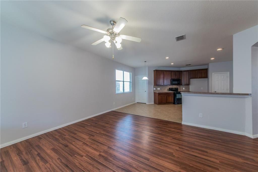 14504 Logan Springs Dr #NA - Photo 4 of 31