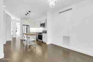 60 Van Buren St - Photo 1 of 1
