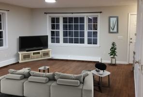featured image of 54 Penn Ave