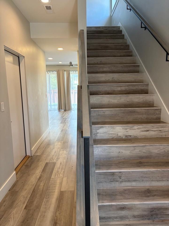 205 Lewies Cir #NONE - Photo 2 of 14
