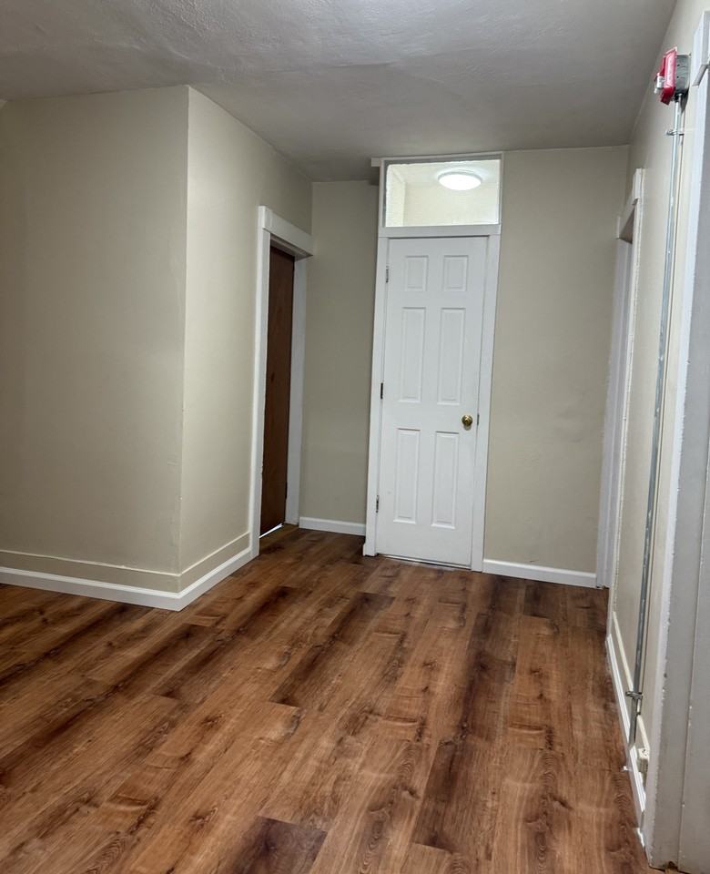 155 Francis Ave #6 - Photo 5 of 7