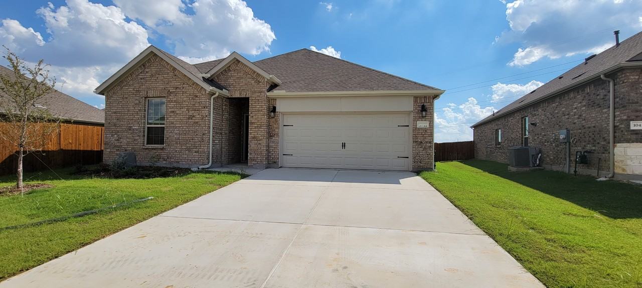 10422 Thunderwood Dr #NA - Photo 2 of 30