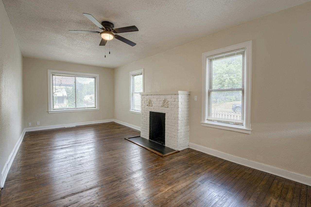 6212 Walrond Avenue - Photo 4 of 20