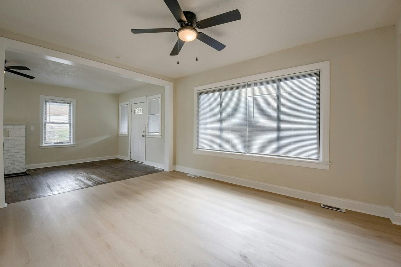 6212 Walrond Avenue - Photo 7 of 20
