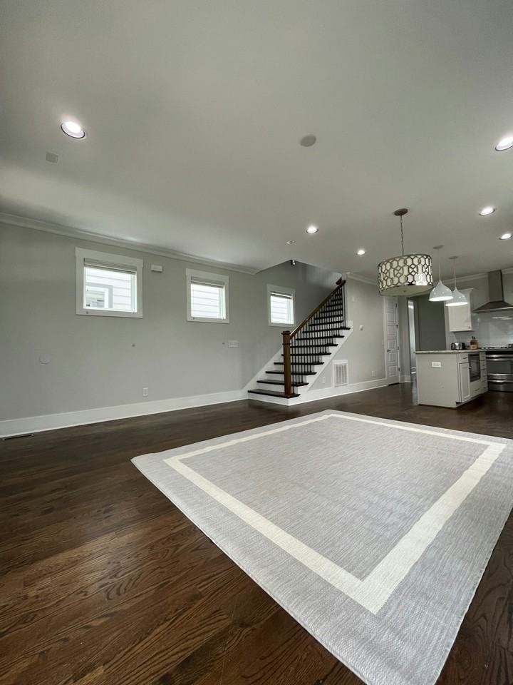 1705A 14th Avenue South - Photo 3 of 33