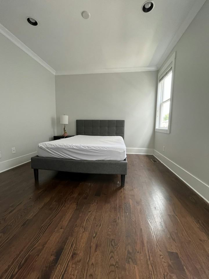 1705A 14th Avenue South - Photo 6 of 33