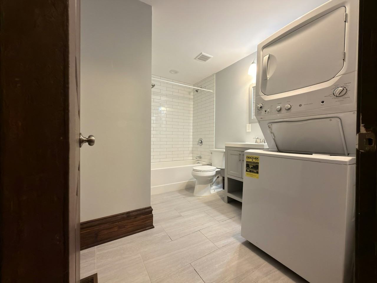 1852 Russell Boulevard, Unit 1852A - Photo 7 of 35