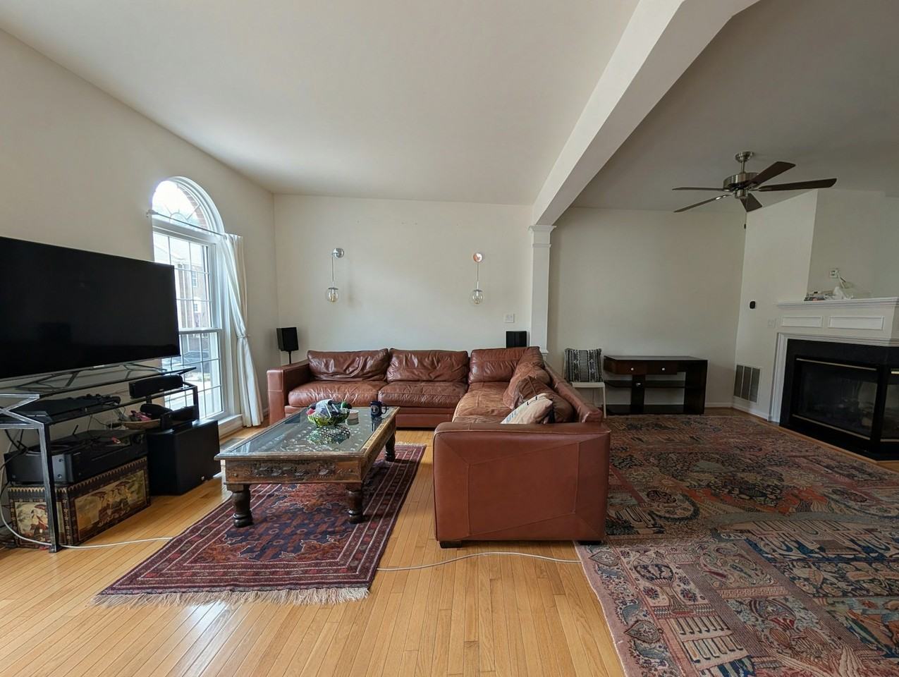 6147 Cinnamon Ct - Photo 3 of 19