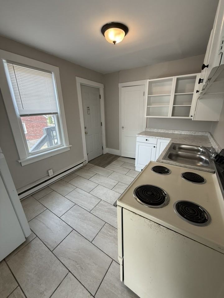 1897 Clarke Drive - Photo 3 of 14