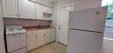 featured image of 1708 Ne 20th Ave