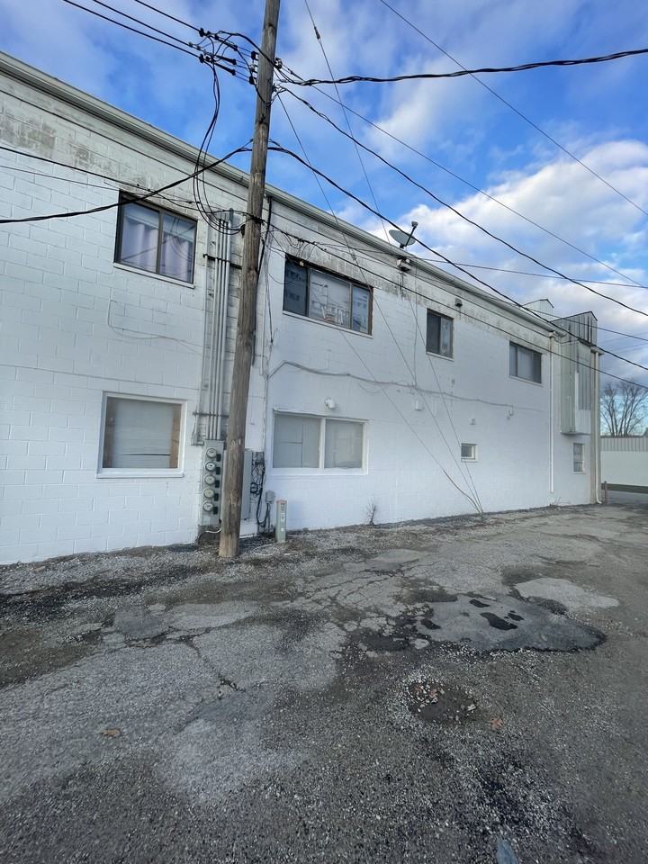 1221 North 8th Street - Photo 5 of 7