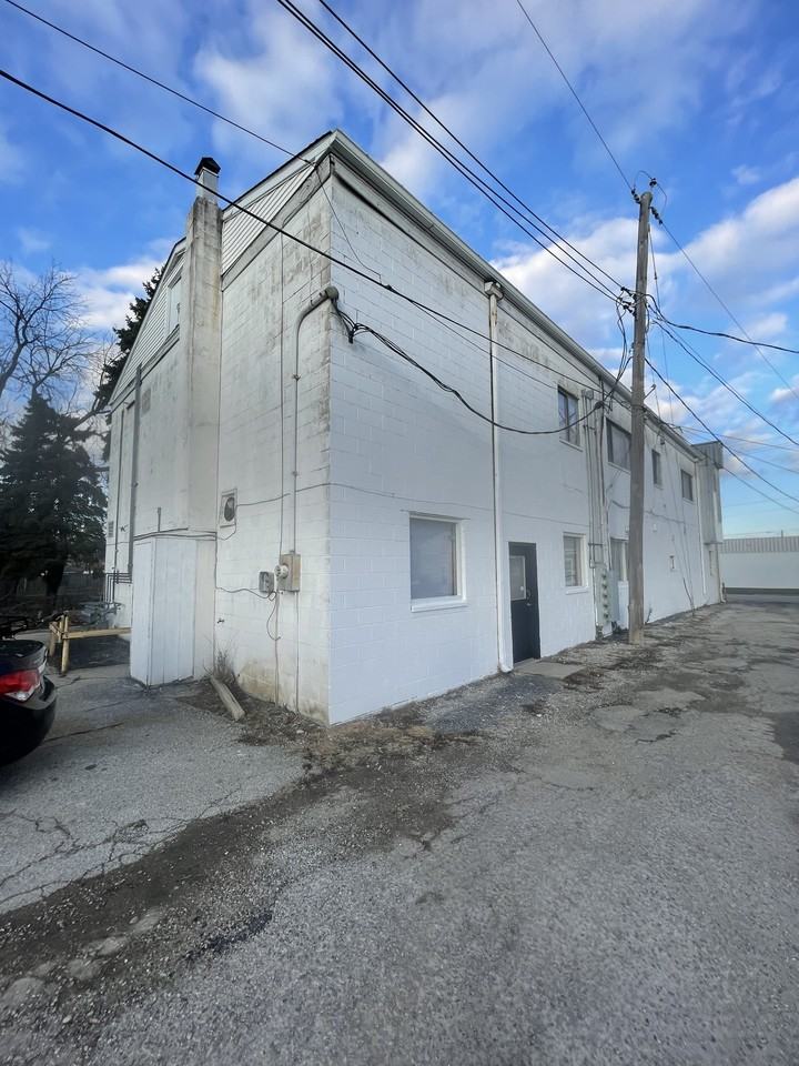 1221 North 8th Street - Photo 6 of 7