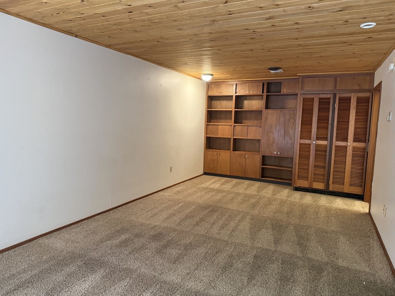 211 North 34th Street (New) - Photo 2 of 9