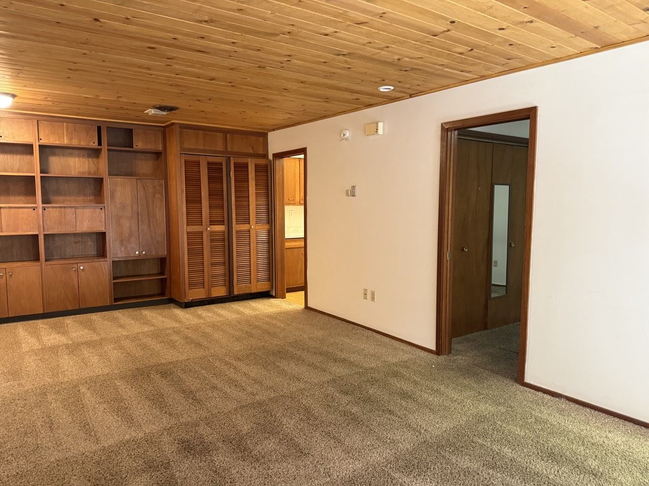 211 North 34th Street (New) - Photo 3 of 9