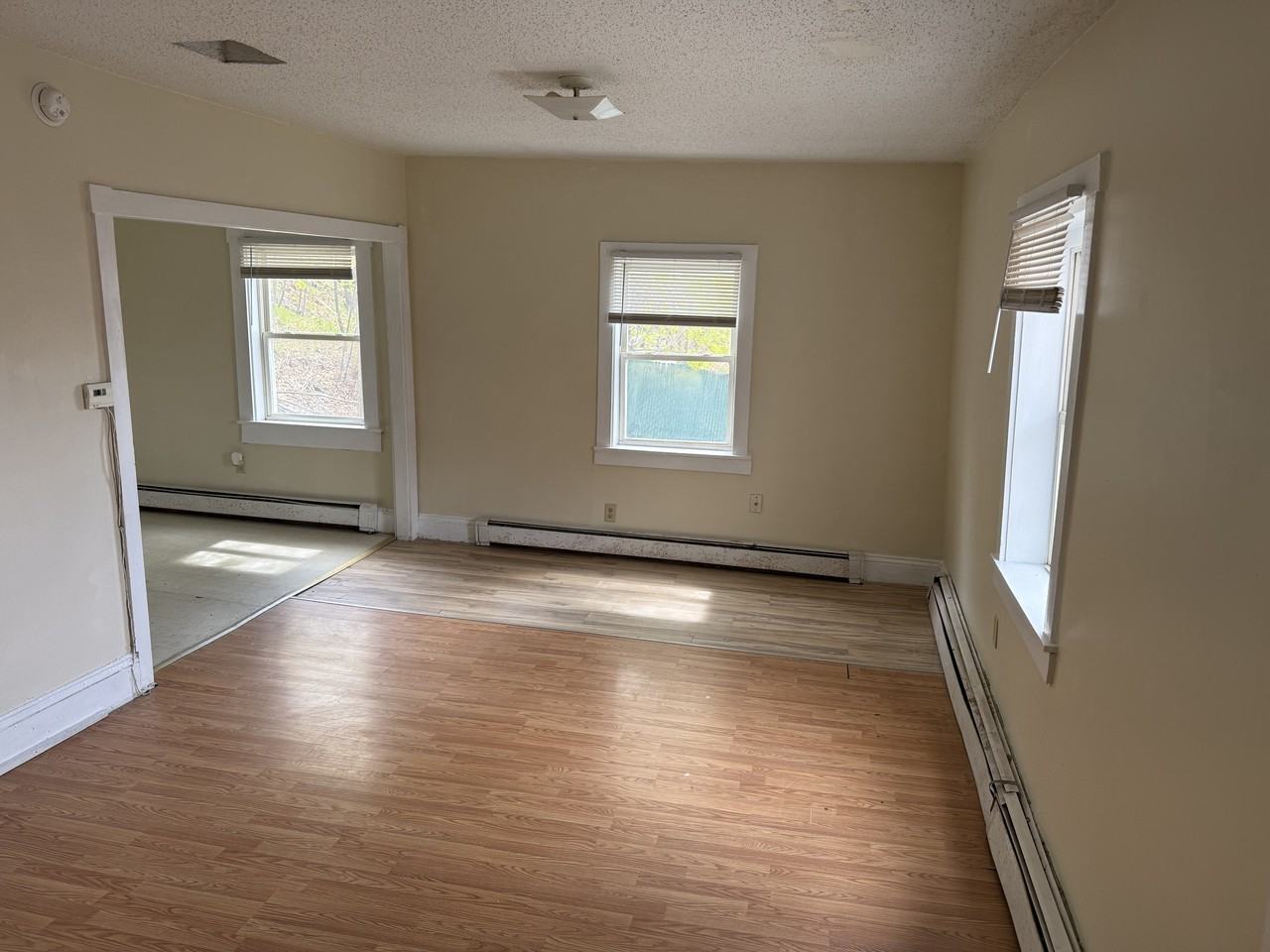 269 North Main St - Photo 6 of 11