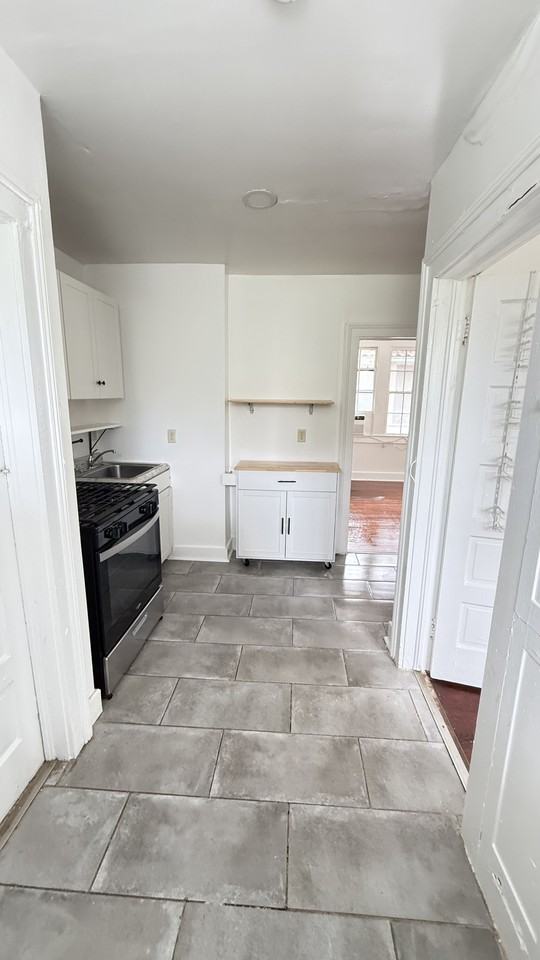 3539 St Charles Ave. - Photo 7 of 12