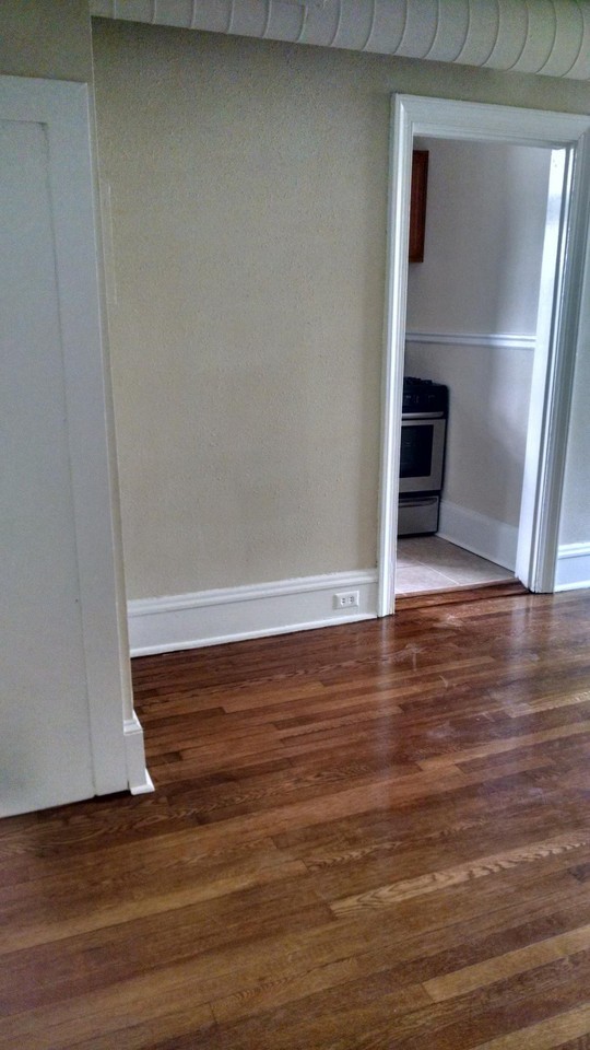 3107 Monument Avenue - Photo 3 of 9