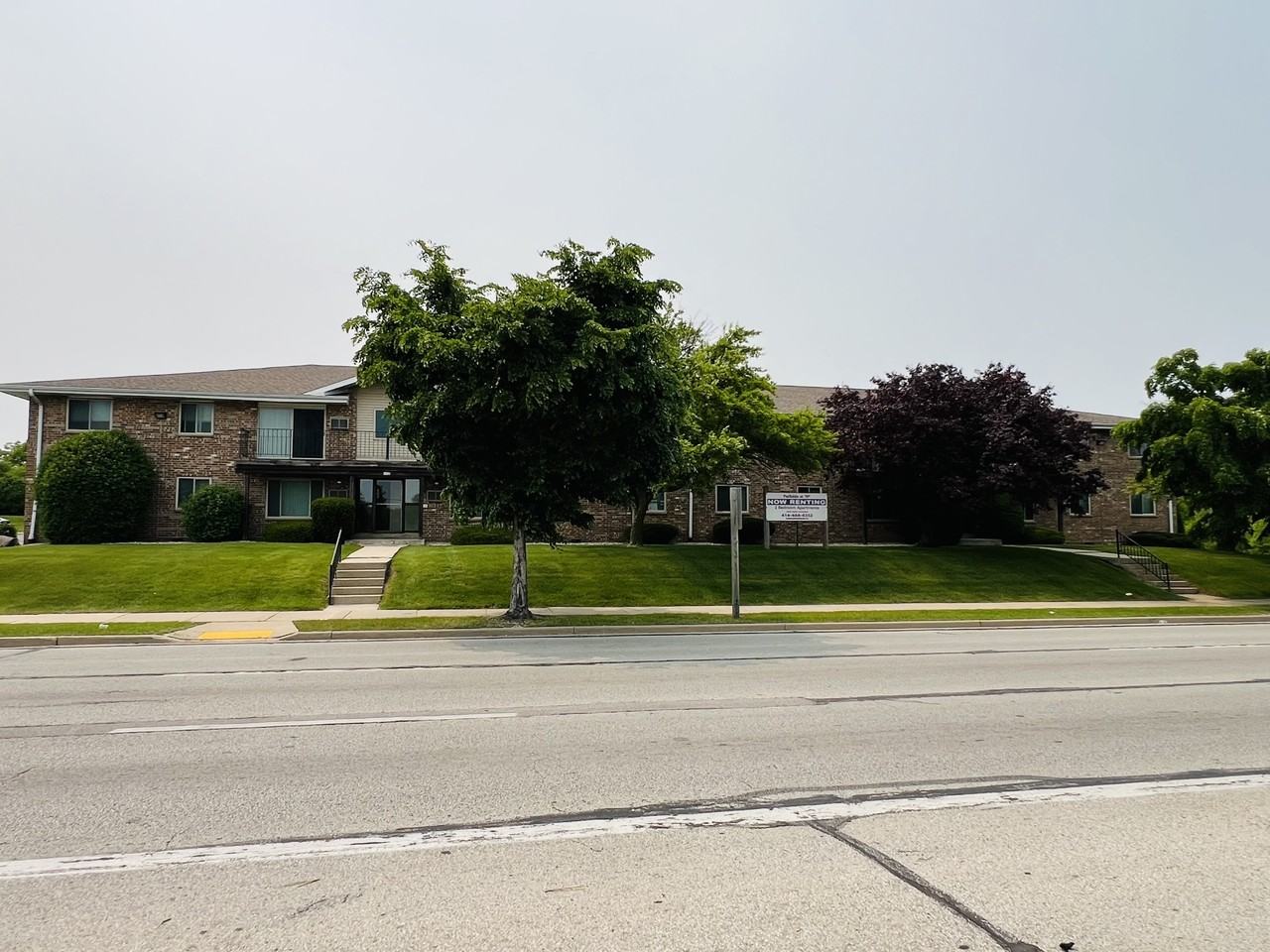 6951 North 76th Street - Photo 2 of 2