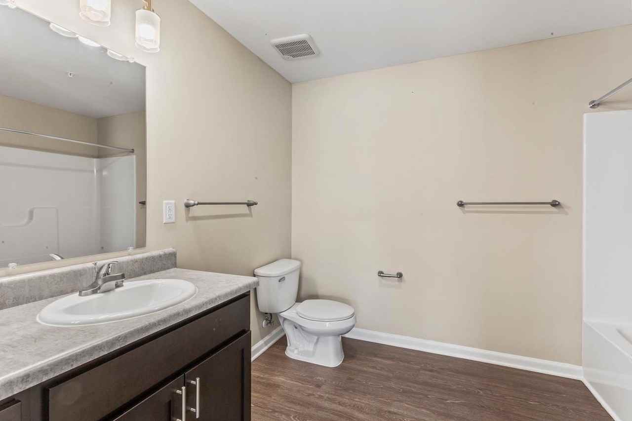 Stanton Park Apartments - Photo 5 of 16