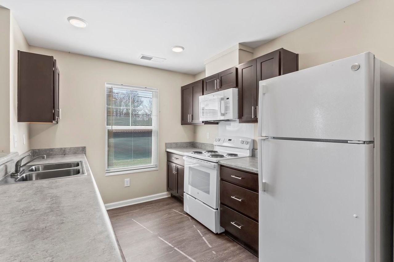 Stanton Park Apartments - Photo 7 of 16