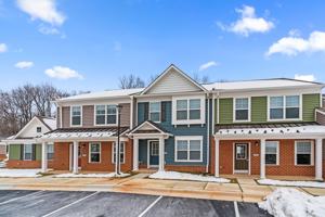 featured image of 2001 Lazelle Dr