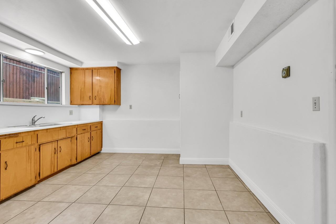 4743 Choctaw Dr #2 - Photo 5 of 17